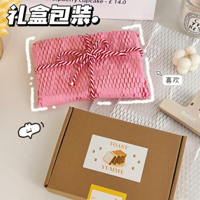 【台灣現貨】蜂巢紙 蜂窩紙 緩衝紙 緩衝包材 環保包材 氣泡布 泡泡紙 氣泡紙 泡泡布 禮品包裝 包裝紙 門外貓-細節圖3