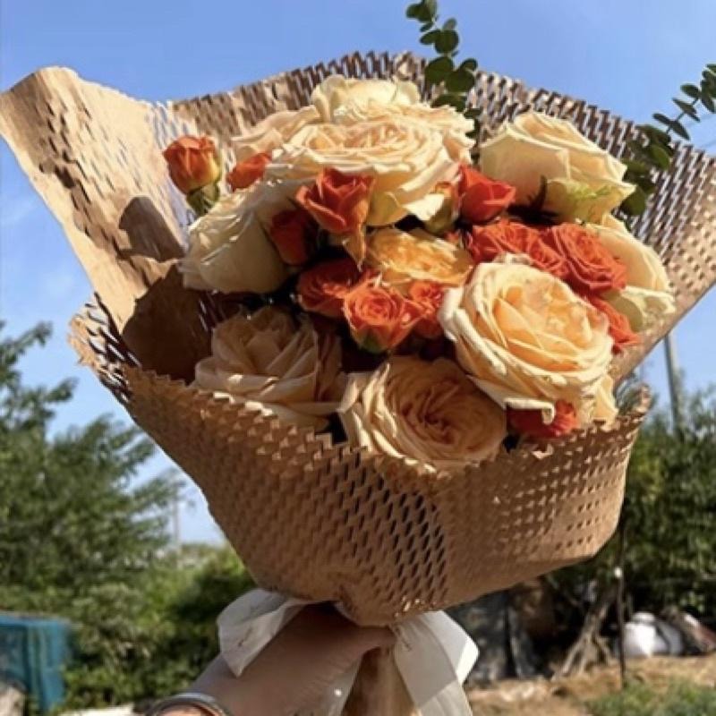 【台灣現貨】蜂巢紙 蜂窩紙 緩衝紙 緩衝包材 環保包材 氣泡布 泡泡紙 氣泡紙 泡泡布 禮品包裝 包裝紙 門外貓-細節圖9