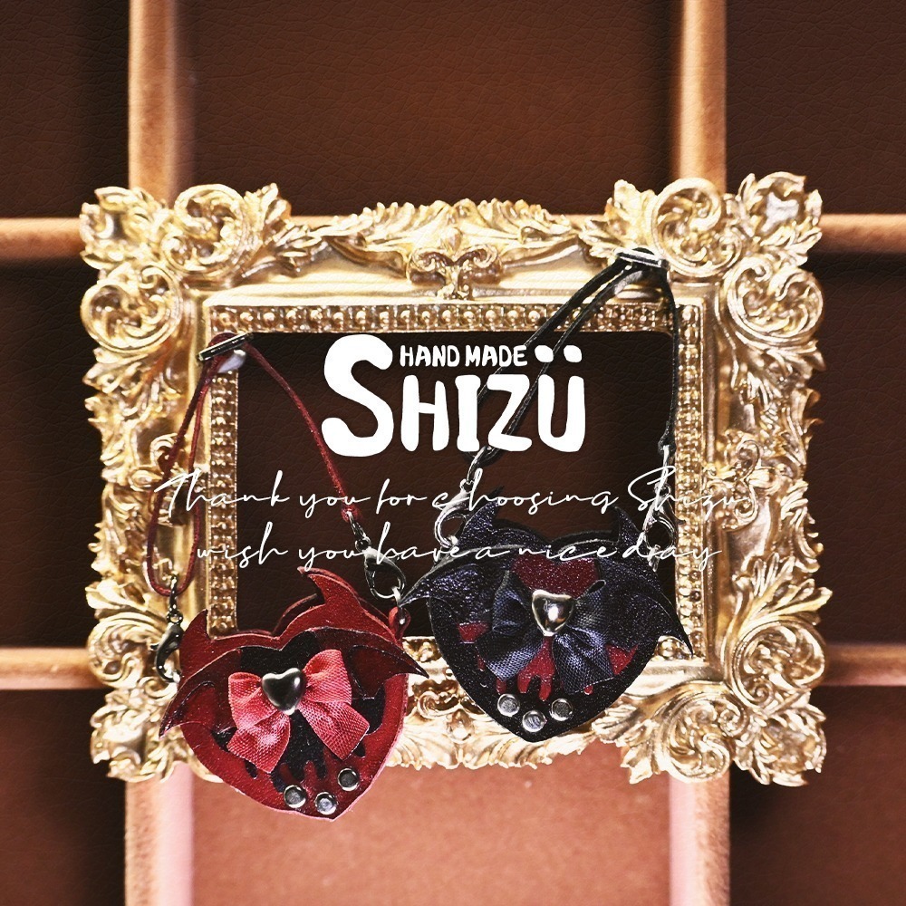 原創∆惡魔哥德愛心鉚釘包∆(需預購)-細節圖2