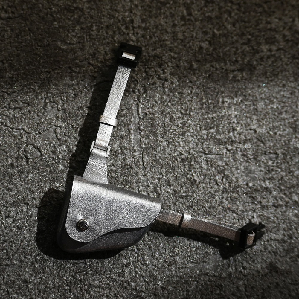 原創∆皮革磁吸斜肩包∆(需預購)-細節圖10