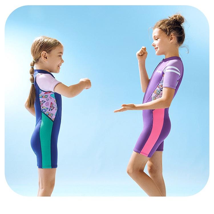 【新品熱賣】北極熊戶外用品 新款兒童防寒服 保暖泳衣 女2.5MM短袖連體潛水服 加厚遊泳服 衝浪服 防寒潛水衣-細節圖4