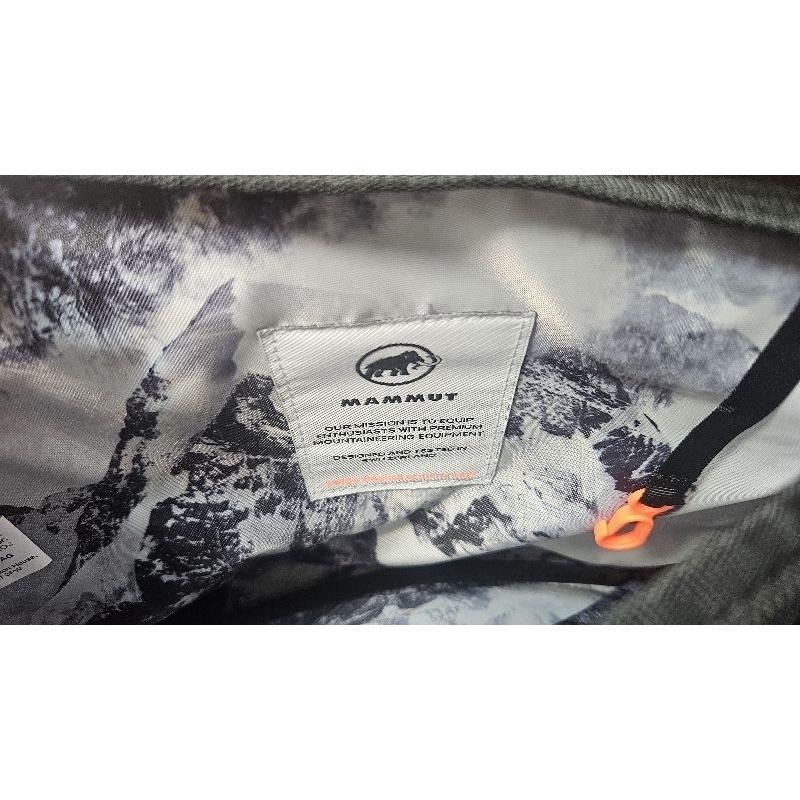 Mammut 長毛象，Xeron Sacoche輕量側背包 ，容量2L，潮流日常隨身包，時尚黑，全新現貨-細節圖6
