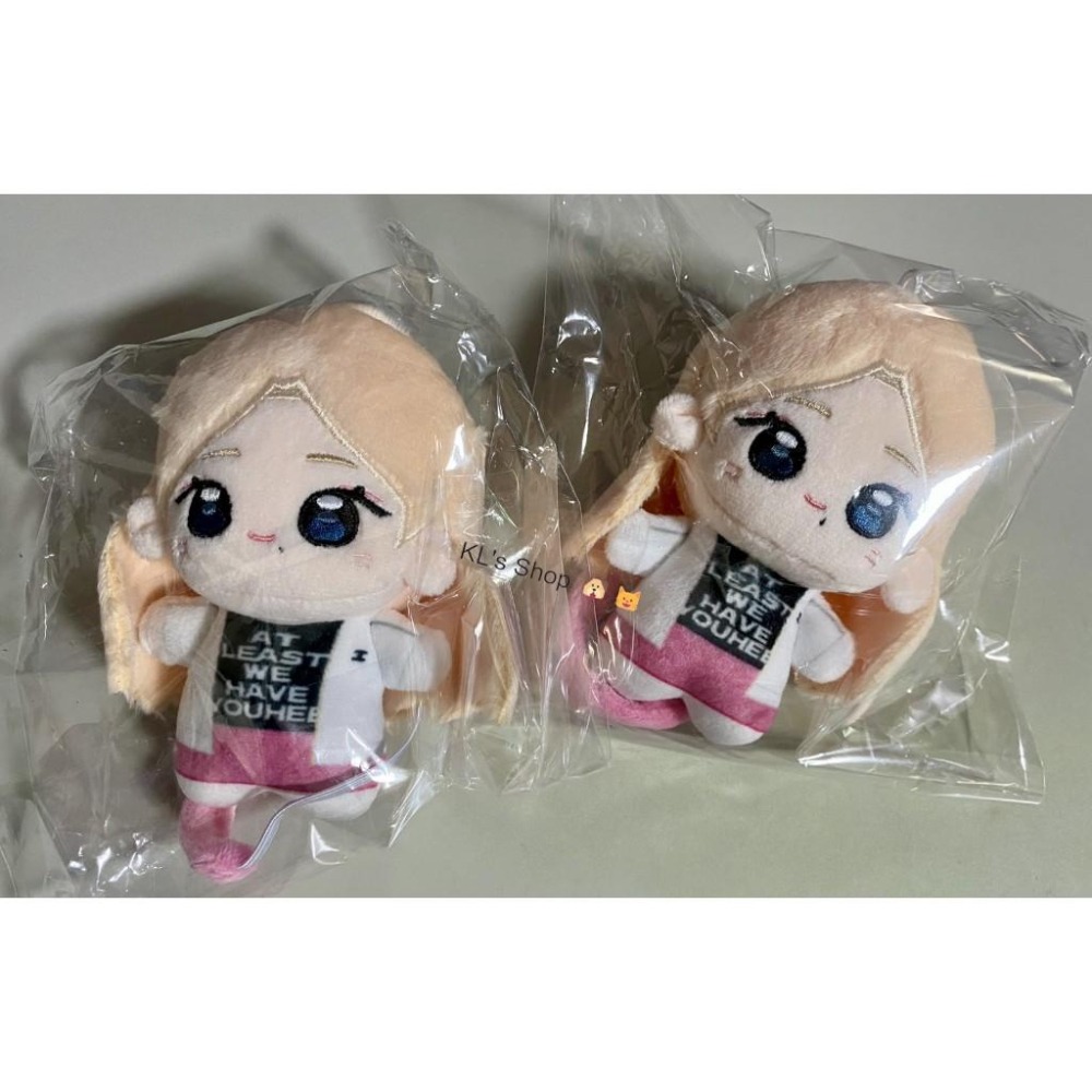 aespa Karina 飯製娃娃 辣妹柚 10公分 吊飾 娃包 出生證 貼紙 立牌 鑰匙圈 徽章-細節圖2