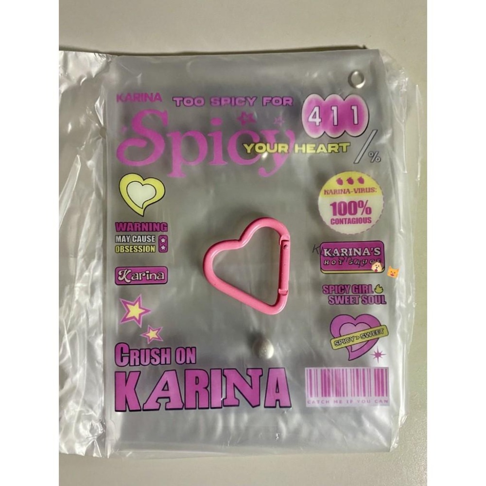 aespa Karina 飯製娃娃 辣妹柚 10公分 吊飾 娃包 出生證 貼紙 立牌 鑰匙圈 徽章-細節圖5