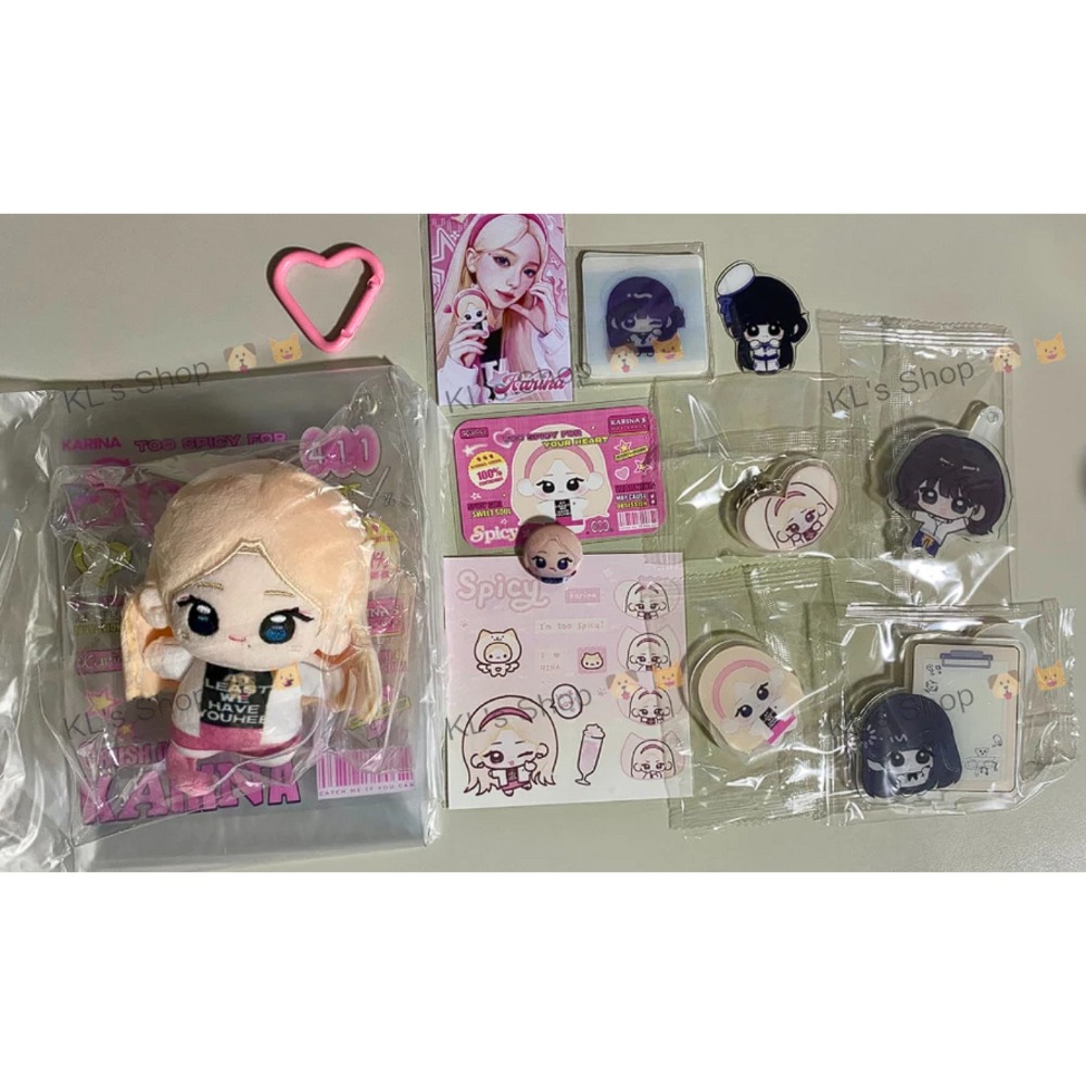aespa Karina 飯製娃娃 辣妹柚 10公分 吊飾 娃包 出生證 貼紙 立牌 鑰匙圈 徽章-規格圖8