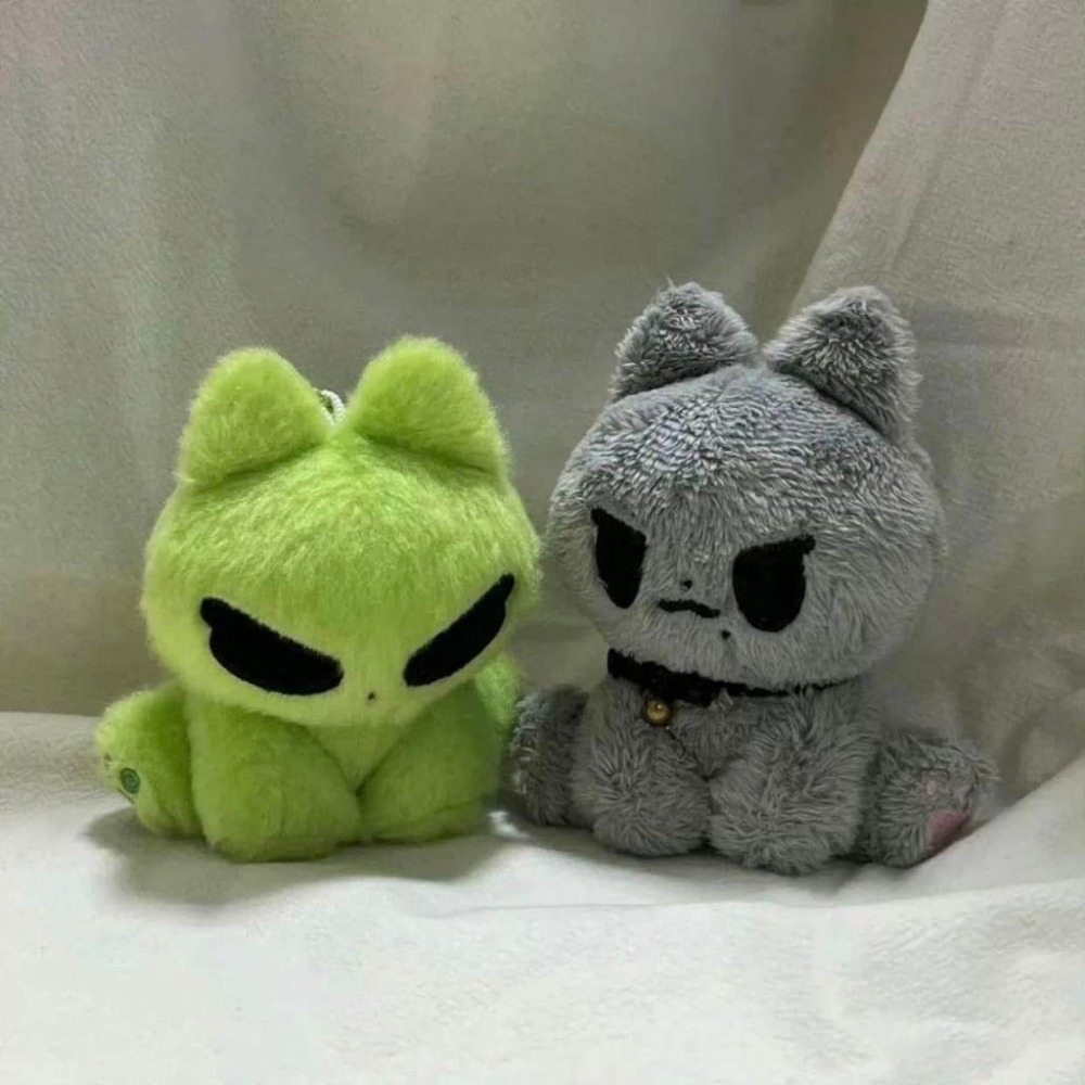 aespa Karina JUST 外星 大貓 小貓 長腿貓 坐姿貓 外星貓系列 韓站-細節圖7