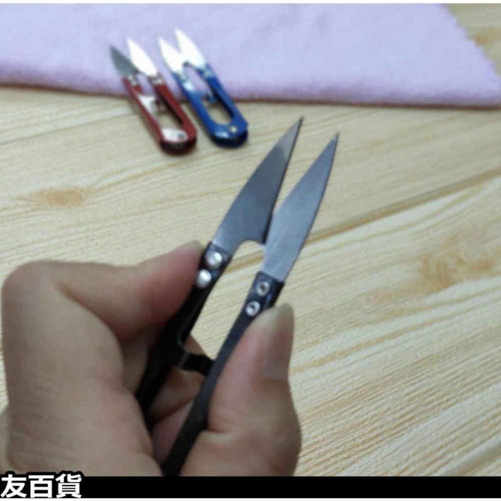 《友百貨》彈簧裁縫剪刀 鐵製縫紉剪刀 裁縫剪 修線剪刀 紗線剪刀 線頭剪刀 縫紉彈簧剪-細節圖4