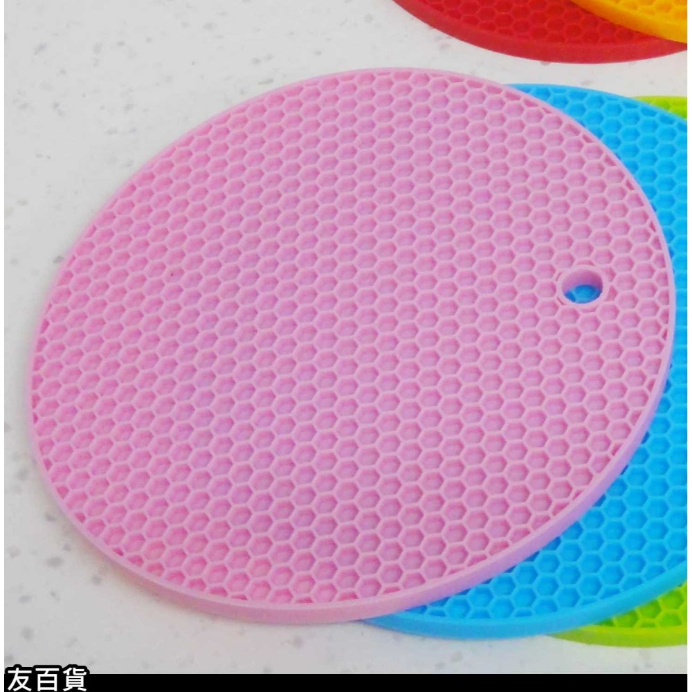 《友百貨》圓形矽膠隔熱墊 矽膠鍋墊 蜂巢隔熱墊 止滑墊 防燙墊 餐墊 桌墊 蜂窩格-規格圖9