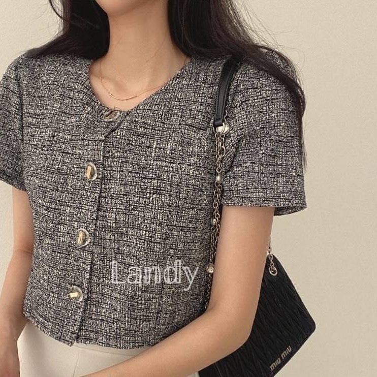 ღ 𝕃𝕒𝕟𝕕𝕪 ღ ｛預購｝韓系超火小香風 短款上衣女装 夏季新款衣服 復古風小香風-細節圖10