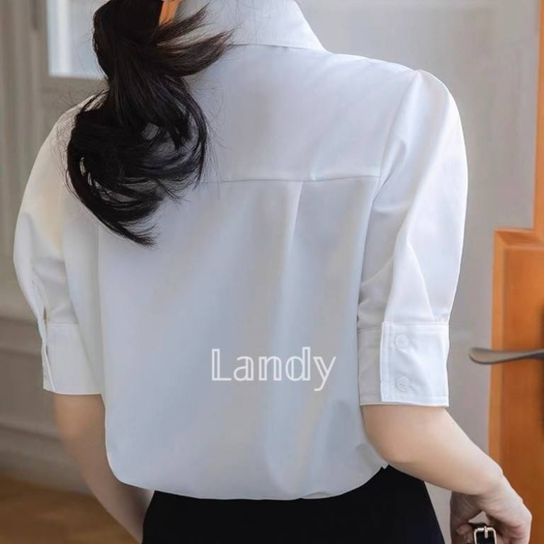 ღ 𝕃𝕒𝕟𝕕𝕪 ღ ｛預購｝法式氣質短袖挺版白襯衫女夏設計感小眾通勤面試襯衣小個子泡泡袖上衣-細節圖4