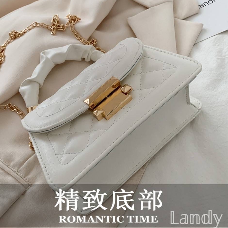 ღ 𝕃𝕒𝕟𝕕𝕪 ღ ｛現+預購｝夏季百搭女包包2023流行新款潮流 時尚金鏈條斜肩手提小方包-細節圖9