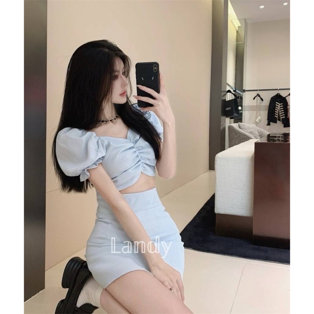 ღ 𝕃𝕒𝕟𝕕𝕪 ღ ｛現貨｝#067 法式復古方領泡泡袖套裝 泡泡袖短款上衣+顯瘦氣質A字裙 韓系夏季套装-細節圖2