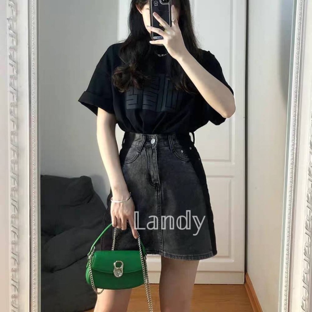 ღ 𝕃𝕒𝕟𝕕𝕪 ღ ｛現貨｝#077 美式設計感A字牛仔裙 新款A字牛仔裙 雲朵女孩可穿高腰顯瘦牛仔短裙-細節圖2