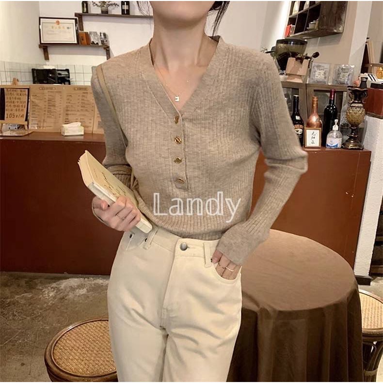 ღ 𝕃𝕒𝕟𝕕𝕪 ღ ｛現+預購｝#093 v領打底衣 女秋季高級感 2023新款秋裝法式修身内搭毛衣針織衫上衣-細節圖6