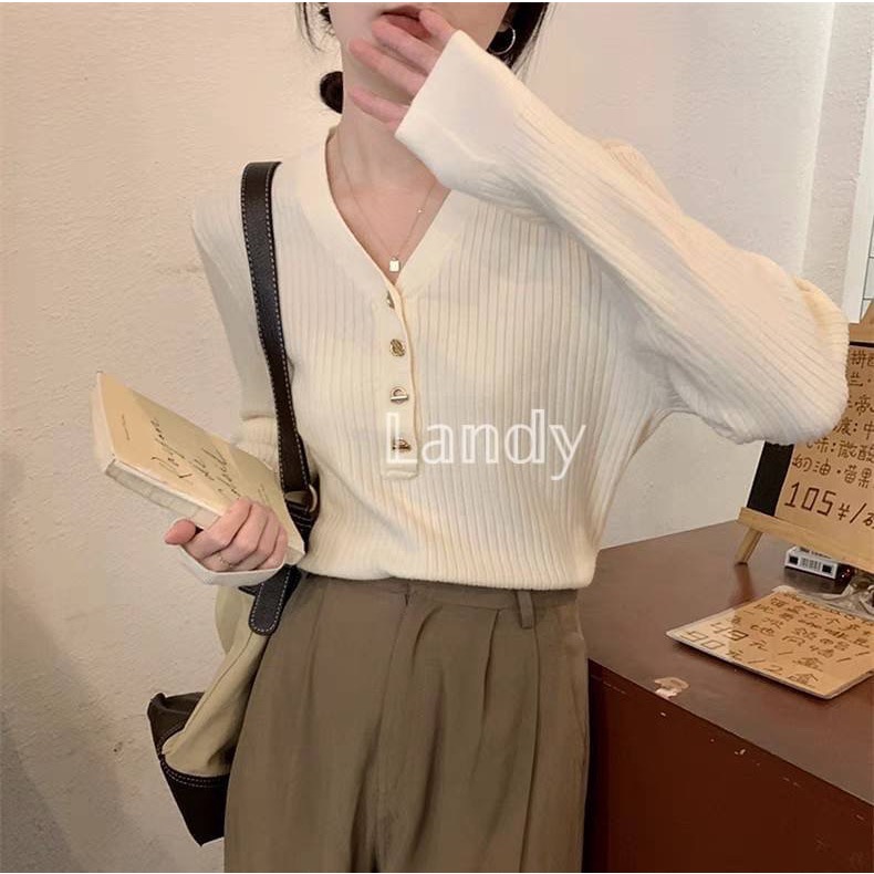 ღ 𝕃𝕒𝕟𝕕𝕪 ღ ｛現+預購｝#093 v領打底衣 女秋季高級感 2023新款秋裝法式修身内搭毛衣針織衫上衣-細節圖7