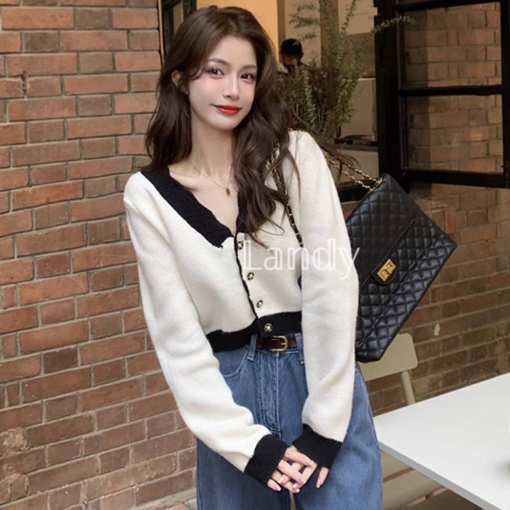 ღ 𝕃𝕒𝕟𝕕𝕪 ღ ｛現+預購｝#096 秋裝寬鬆慵懶設計感 V領短款毛衣 女洋氣別緻顯瘦 針織上衣-細節圖4