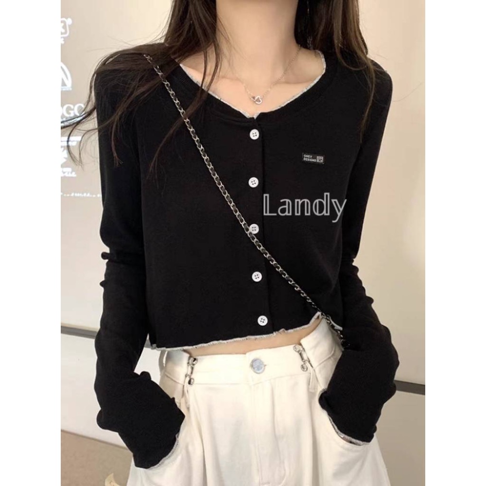 ღ 𝕃𝕒𝕟𝕕𝕪 ღ ｛現+預購｝#098 秋冬新款甜辣設計感 修身顯瘦長袖T恤 潮流超火百搭短款上衣-細節圖2