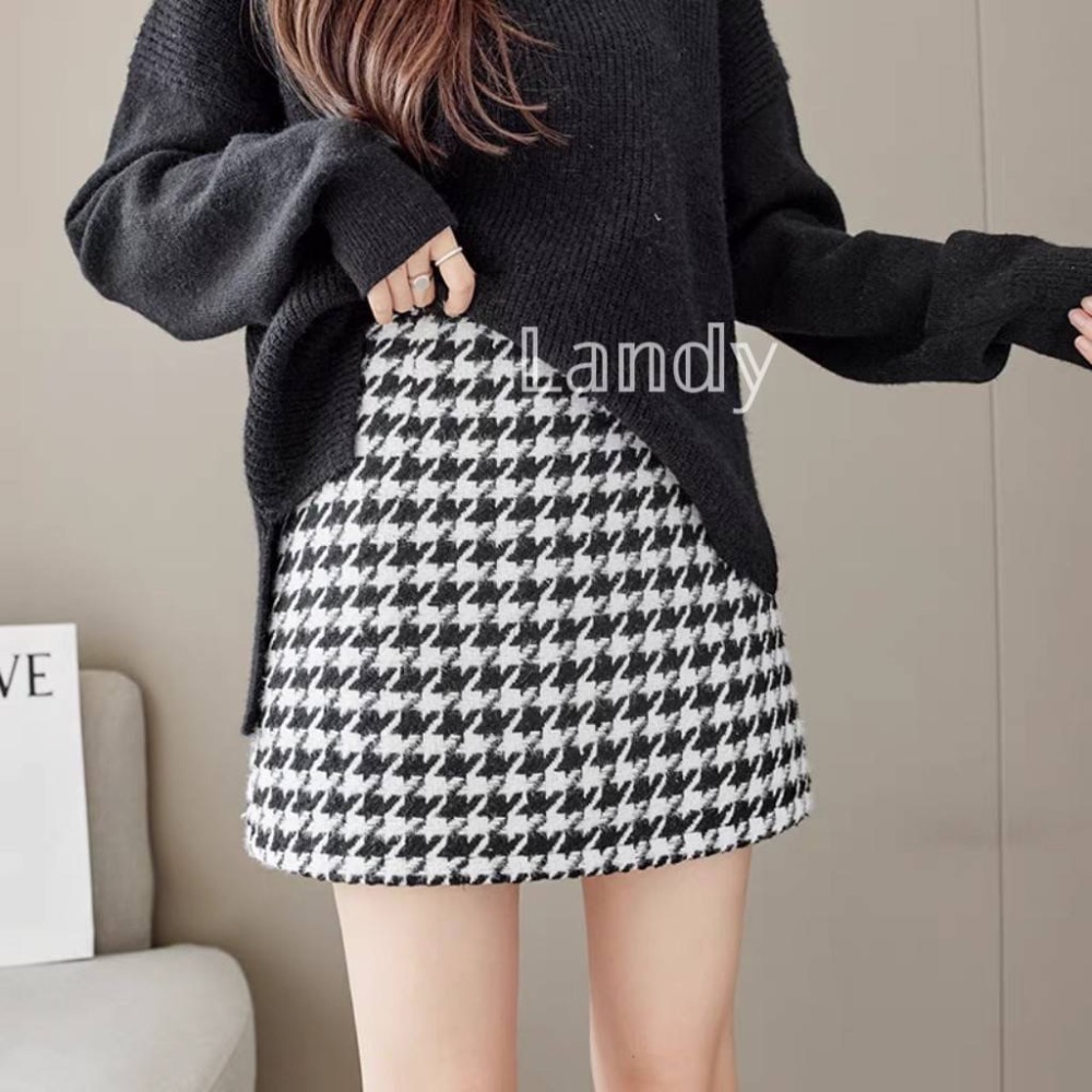 ღ 𝕃𝕒𝕟𝕕𝕪 ღ ｛現+預購｝#109 千鳥格裙子女 2023秋冬新款 洋氣高腰顯瘦 百搭a字短裙顯瘦包臀裙-細節圖2