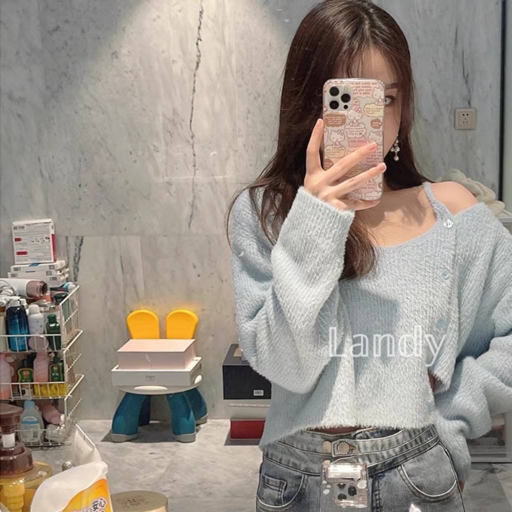 ღ 𝕃𝕒𝕟𝕕𝕪 ღ ｛現+預購｝#122 設計感針織毛衣上衣短款 别法式露肩毛衣秋冬流行款-細節圖2