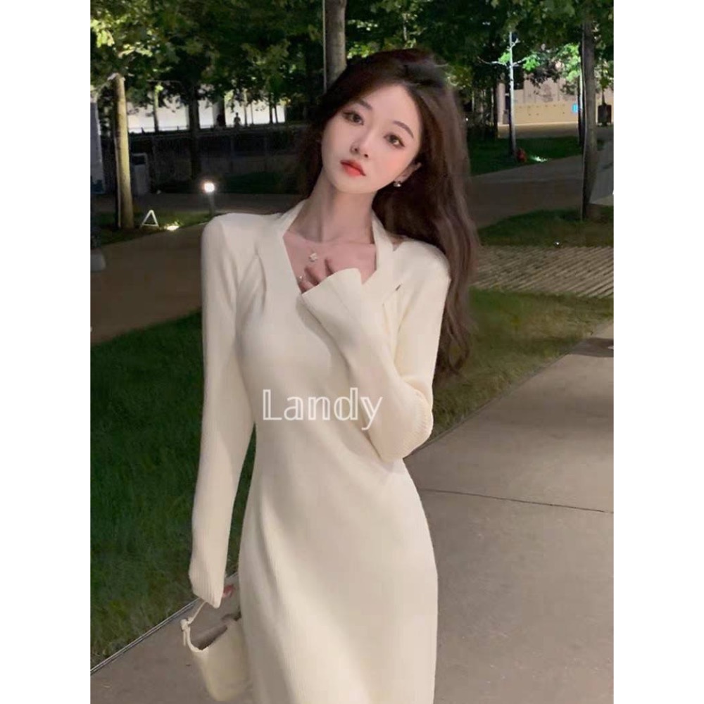 ღ 𝕃𝕒𝕟𝕕𝕪 ღ ｛現+預購｝#127  2023冬季流行爆款設計感 掛脖修身針織連衣裙女 收腰顯瘦新款長裙-細節圖2