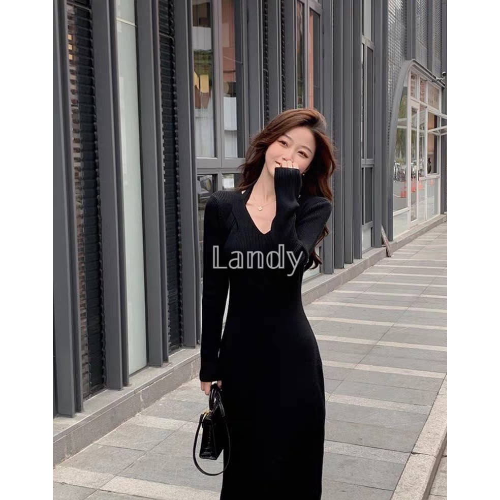 ღ 𝕃𝕒𝕟𝕕𝕪 ღ ｛現+預購｝#127  2023冬季流行爆款設計感 掛脖修身針織連衣裙女 收腰顯瘦新款長裙-細節圖6