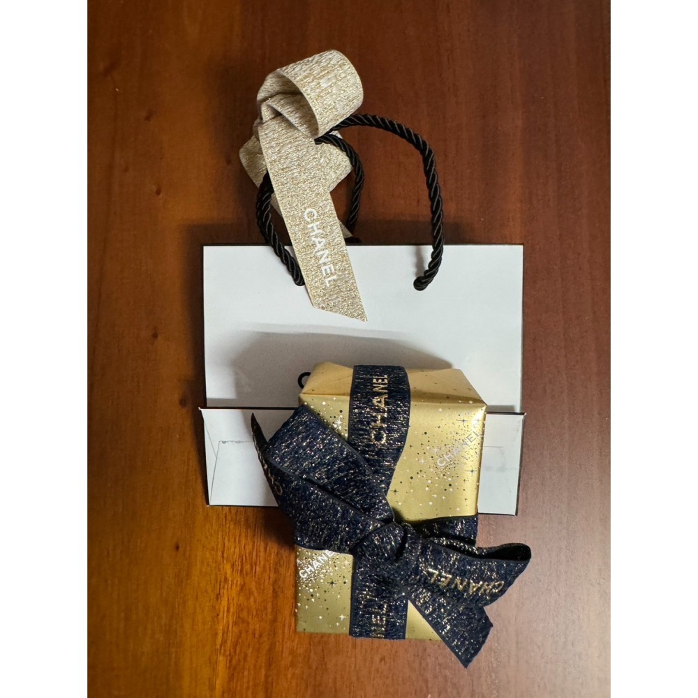 🎀妝可愛🎀CHANEL 香奈兒 精緻隨行玉手霜 輕盈版 豐潤版 3.5-DA 彈力緊緻玉手霜【台灣專櫃】-細節圖3