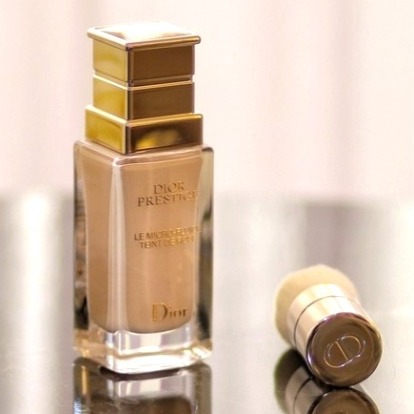 ❤️阿元仔小舖❤️Dior 迪奧 精萃再生花蜜微導粉底、精萃再生玫瑰氣墊粉餅、超完美持久定妝噴霧【台灣專櫃】-細節圖2