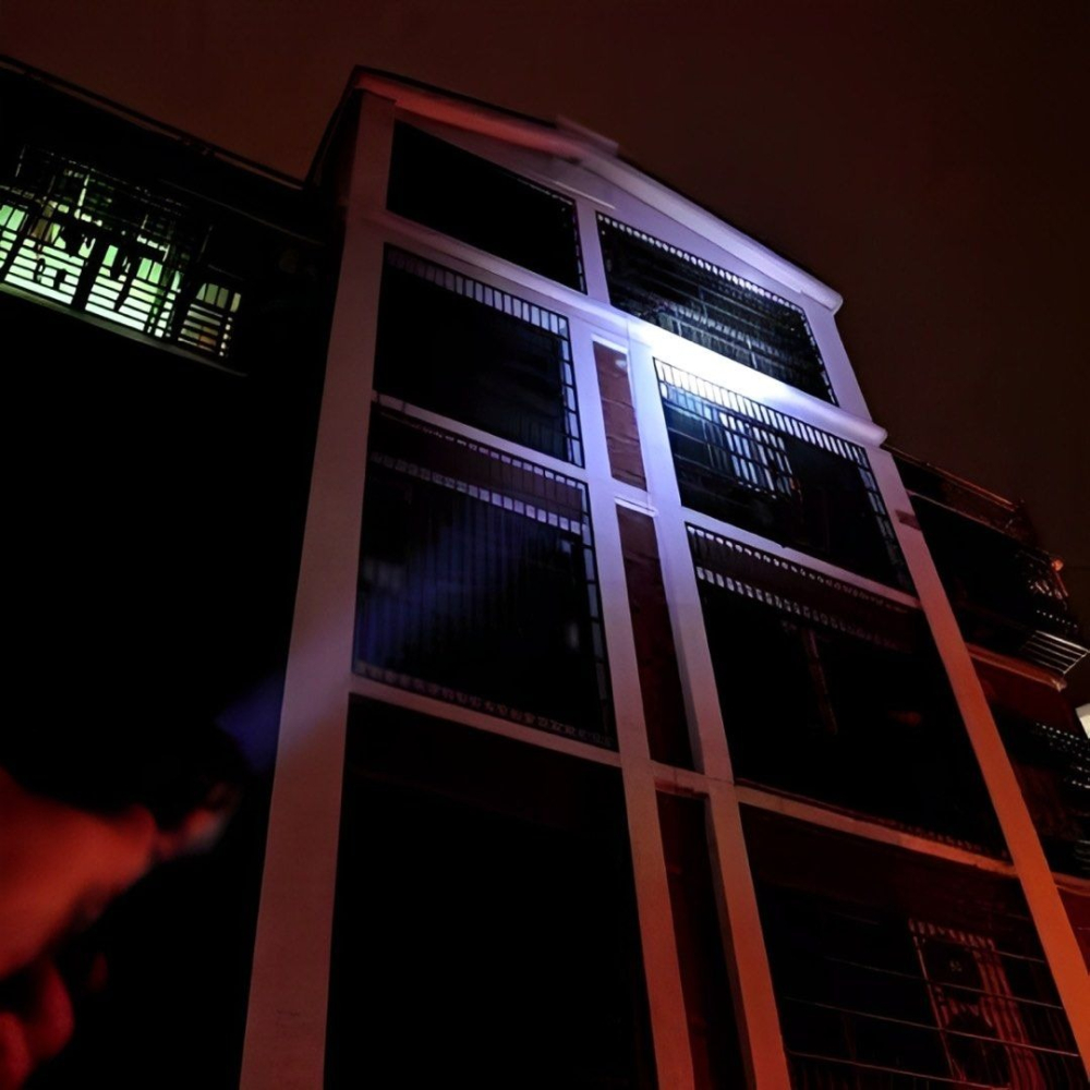 3T6伸縮變焦強光手電筒,防水戶外遠射LED手電筒,露營野炊照明設備,釣魚緊急照明燈-細節圖4