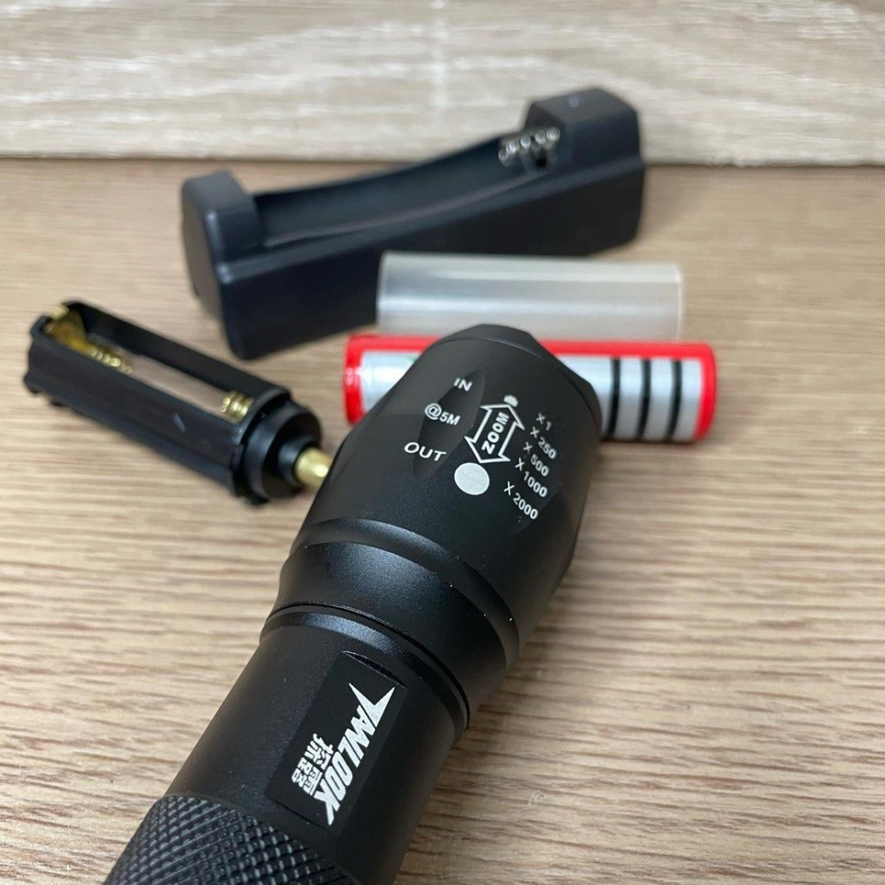 一套鋁合金變焦手電筒,防水戶外露營野炊遠射照明燈具,釣魚緊急照明燈-細節圖2