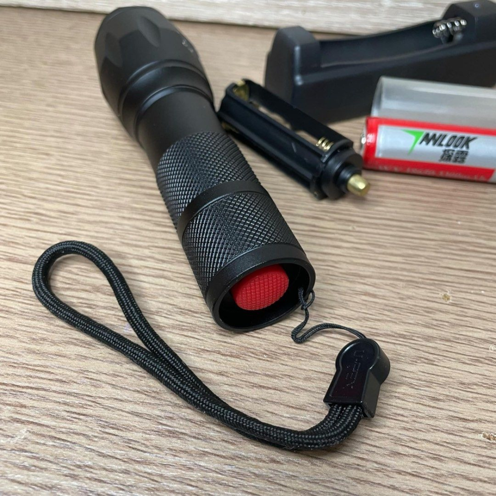 一套鋁合金變焦手電筒,防水戶外露營野炊遠射照明燈具,釣魚緊急照明燈-細節圖4