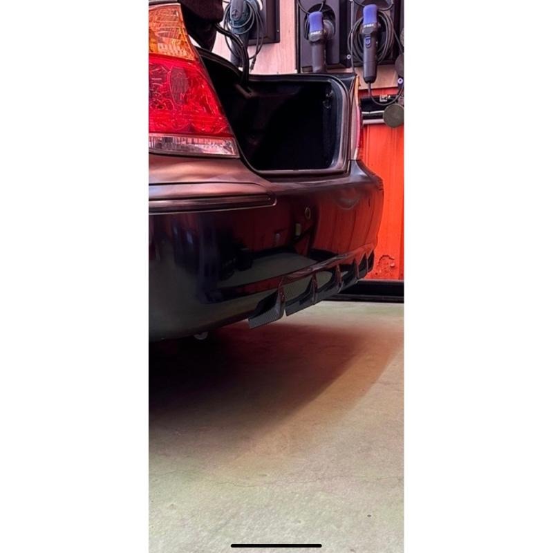 [台中現貨 滿額免運] 後擾流 空力套件 導流板 定風翼 汽車改裝 鯊魚鰭 後包 crv 汽車裝飾 汽車飾條 福特 三菱-細節圖4