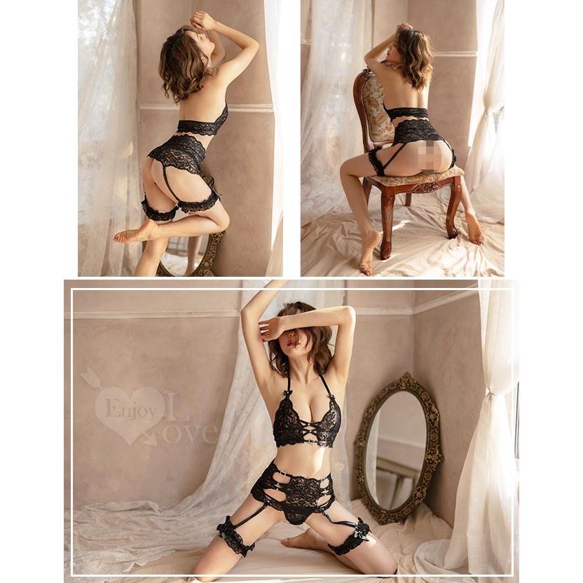 【送270ml潤滑液】《 Enjoy Love 》情趣比基尼！花卉蔓延輕鑽點綴側腹挖空吊襪帶四件式套裝 - 含腿環-細節圖3