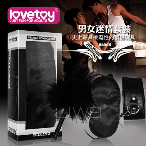 (送280ml潤滑液)Lovetoy．黑色天使套裝3 -SM超值禮盒組(眼罩+手銬+調情羽毛)*R-20.情趣用品.跳蛋