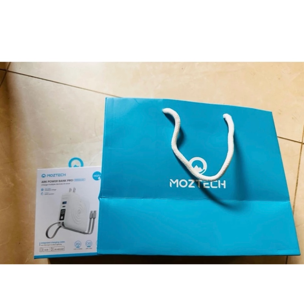 全新 MOZTECH萬能行動電源Pro 冰河白-細節圖2