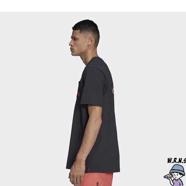 Adidas 男裝 短袖上衣 T恤 胸前口袋 密碼圖 黑【W.R.N.S】HF4795-細節圖4