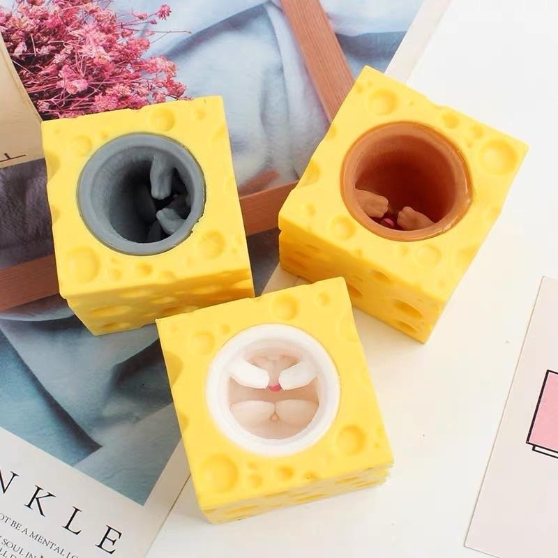 [現貨]小動物減壓捏捏樂 萬聖節南瓜幽靈裝飾品  起司老鼠 井底青蛙 蘿蔔兔子 樹洞松鼠 幼兒園小禮品 小贈品-細節圖2