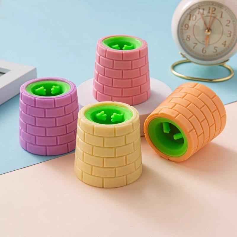 [現貨]小動物減壓捏捏樂 萬聖節南瓜幽靈裝飾品  起司老鼠 井底青蛙 蘿蔔兔子 樹洞松鼠 幼兒園小禮品 小贈品-細節圖9