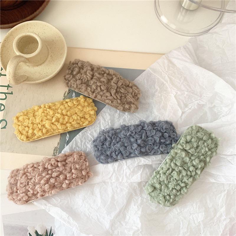 [現貨]仿泰迪熊毛毛髮夾 羊羔毛髮夾 女孩碎髮邊夾 毛茸茸瀏海夾-細節圖9