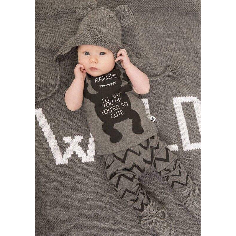 [現貨]歐美風可愛小怪獸寶寶純棉短袖套裝(上衣+褲子）-細節圖3