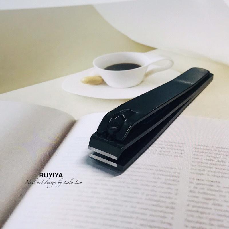 (現貨）RUYIYA平口指甲剪/黑色指甲剪/專業用指甲剪/美甲檢定/JNA檢定/Ruyi 指甲剪-細節圖2