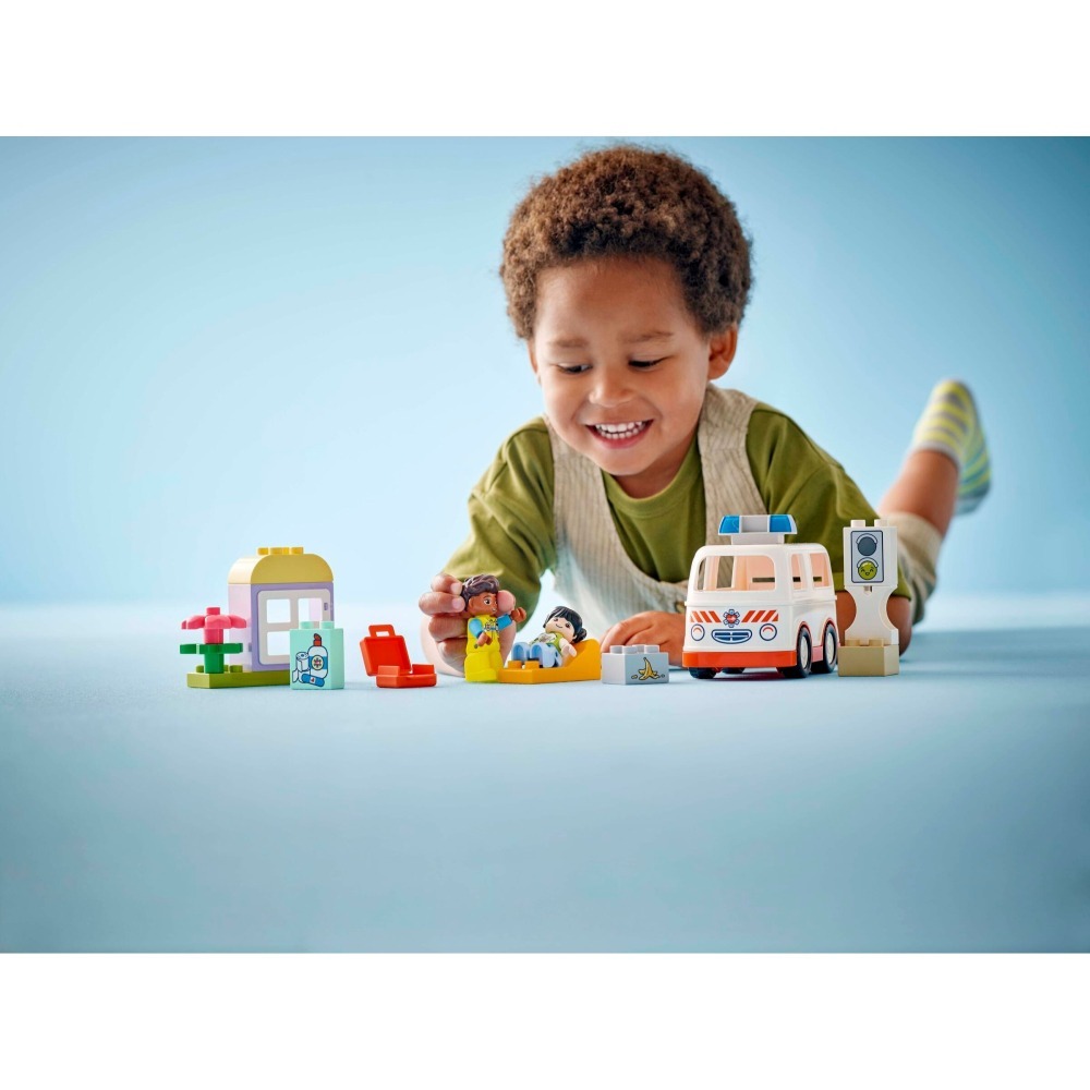 [ 必買站 ] LEGO 10447 救護車和駕駛員 DUPLO 系列-細節圖8