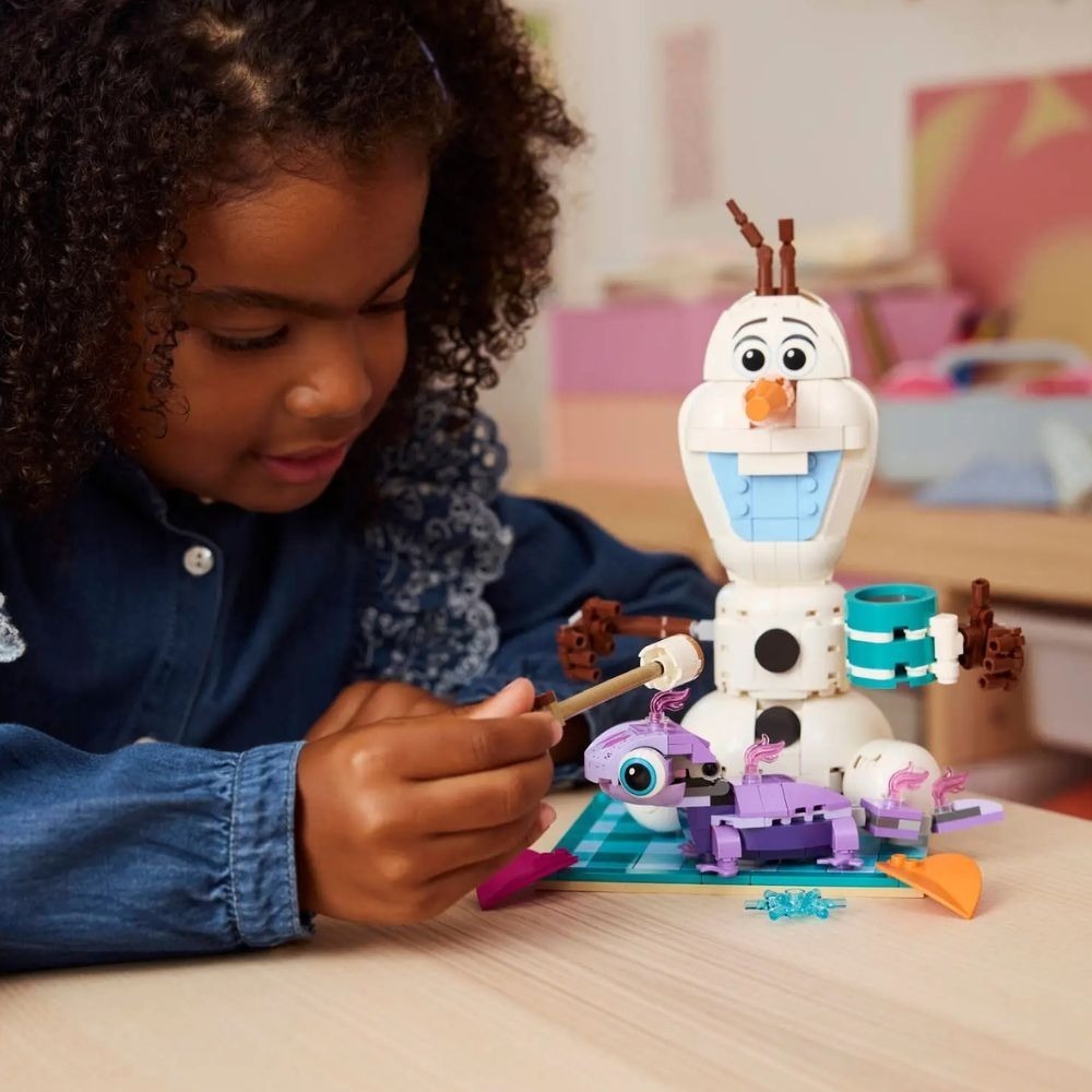 [ 必買站 ] LEGO 43287 雪寶和布魯尼的歡樂野餐-細節圖6