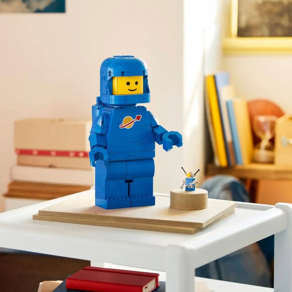 [ 必買站 ] LEGO 40921 放大版藍色太空人人偶-細節圖7