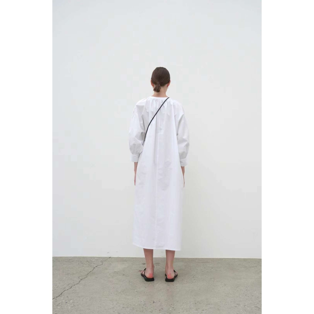 極簡日常 純白連身裙-細節圖4