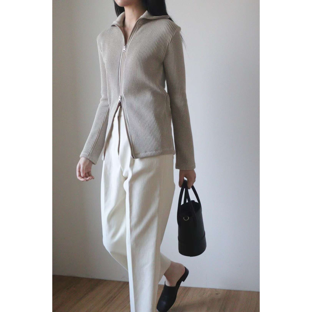 3colors 溫柔針織 雙鏈頭長版翻領上衣-細節圖3