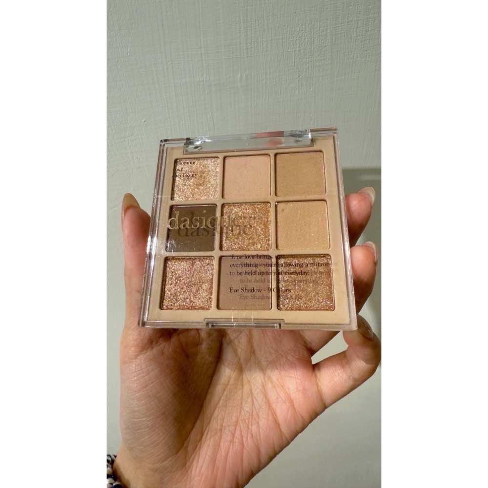 9成新 Dasique 九宮格眼影盤 #10 秋天微風