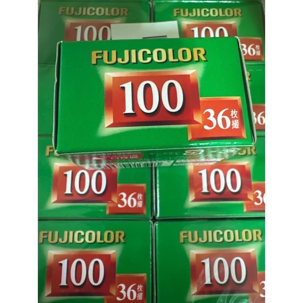 （比霞皮便宜）富士100度底片 FUJICOLOR 彩色底片36張  限定版 台灣現貨-細節圖2