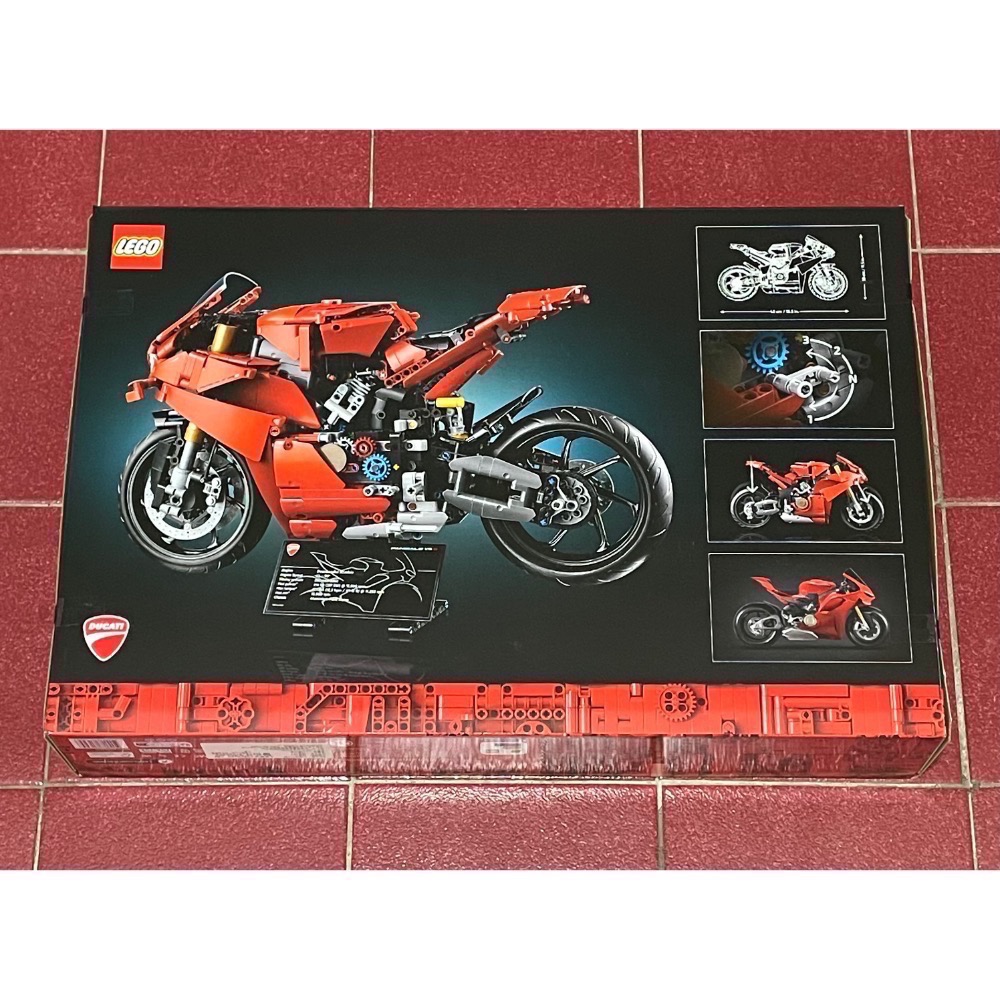 《全新現貨》樂高 LEGO 42202 Technic系列 Ducati Panigale V4 S-細節圖2