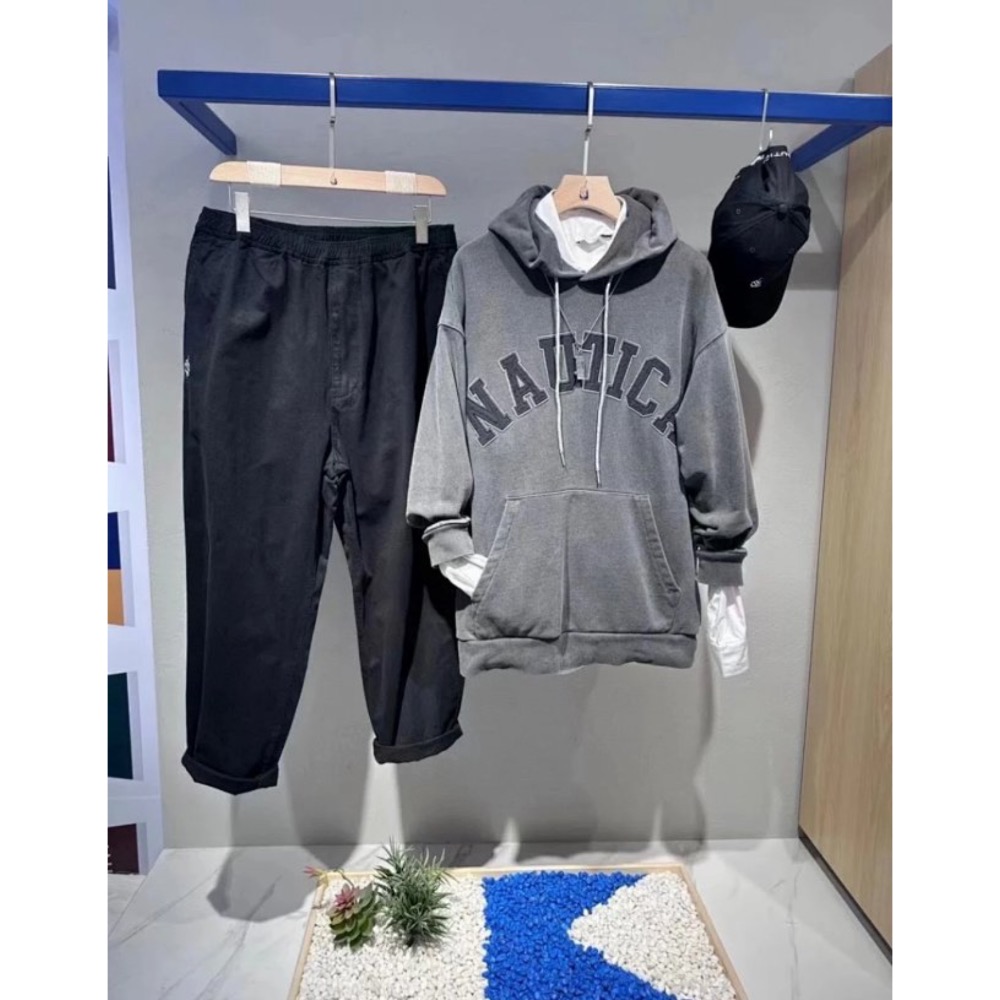 ❤️星光衫悅❤️Nautica長谷川 大刺繡字母Logo廓形寬鬆版型水洗純棉毛圈長袖套頭帽衫水洗卡其經典必入款a24-細節圖5