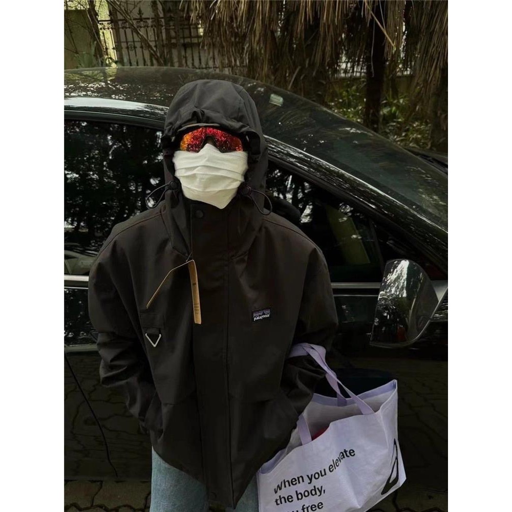 ❤️星光衫悅❤️Patagonia巴塔哥尼亞 戶外衝鋒衣 防水壓膠拉鍊處理 超防風a61-細節圖7